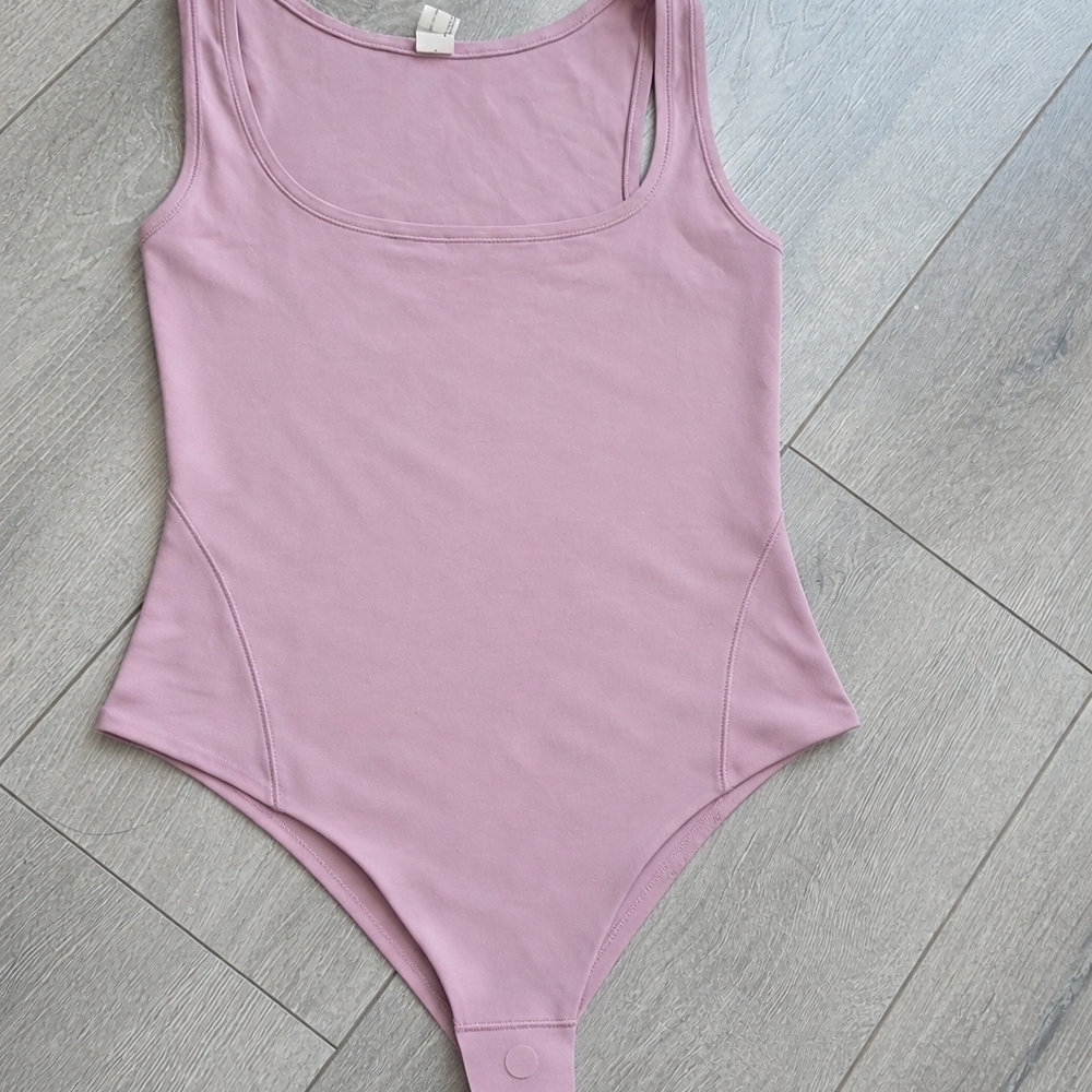 Lululemon Bodysuit